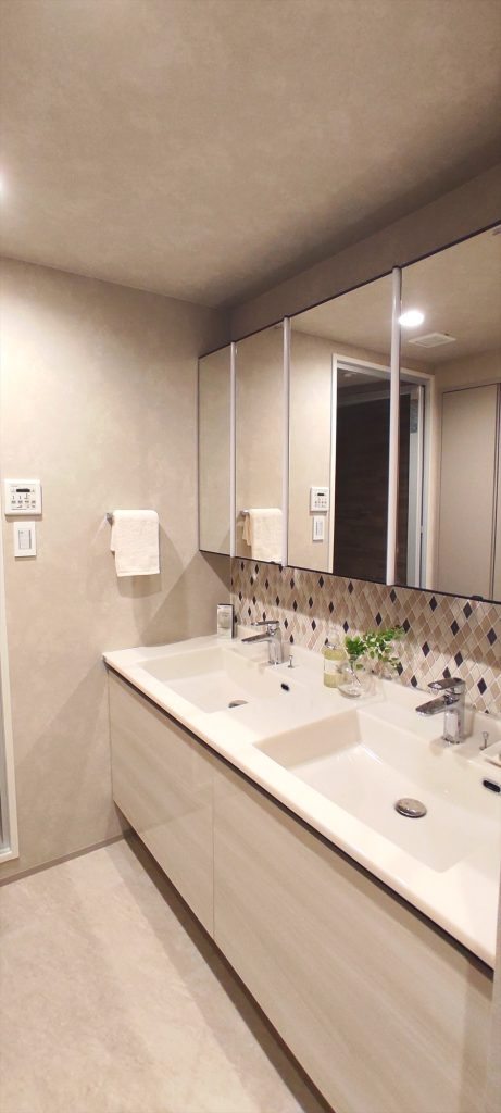 e791e087e24b42151b5a